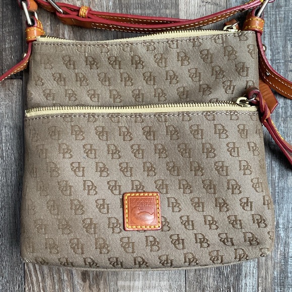 Dooney & Bourke Crossbody - Picture 2 of 12